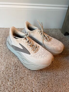 Brooks Ghost 15 Running Shoes | Women’s 8.5 | Neutral Beige *REPOST*